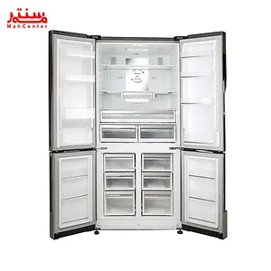 این ویژگی راحتی زیادی را برای کاربر فراهم می‌کند و نیازی به تهیه یخ و آب به صورت دستی نیست.